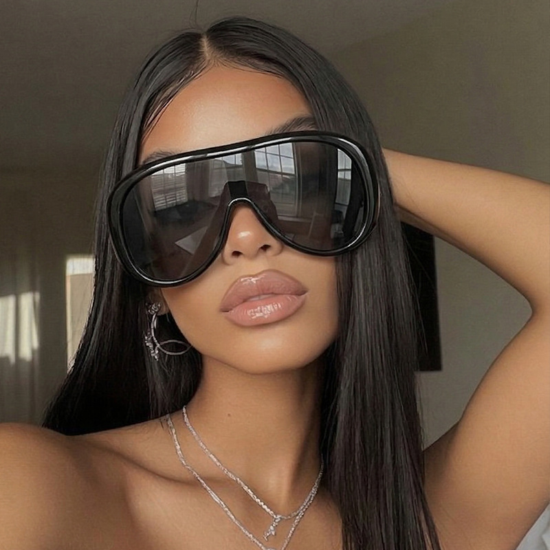 Oversized One Piece Large Fram - đánh giá và giá Sunglasses Oversized Square